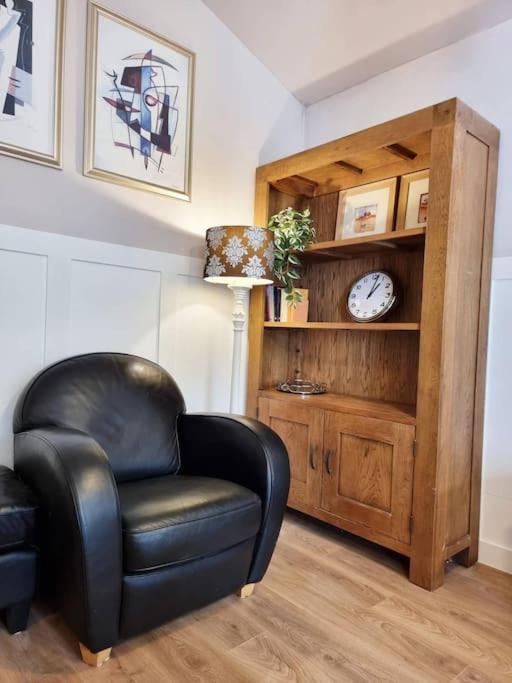 Charming Cottage Next To John Radcliffe Hospital With Free Parking Oxford Exterior photo