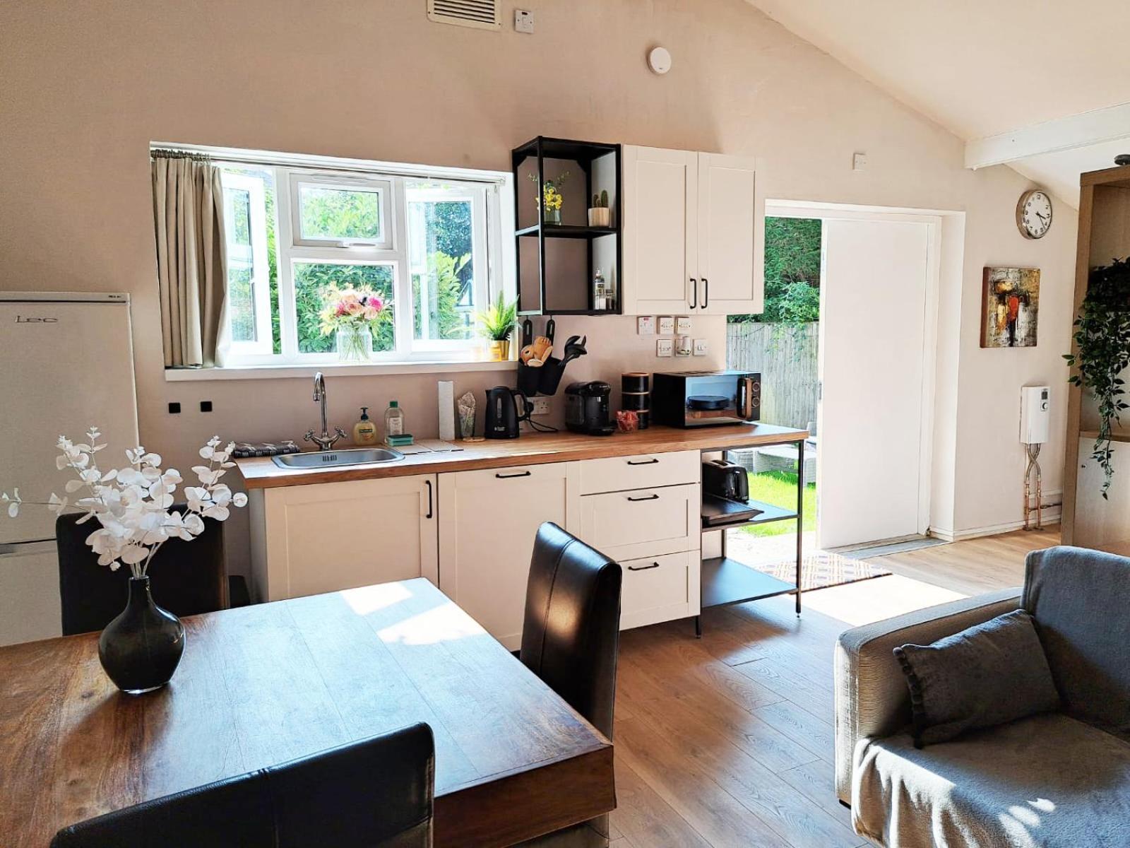 Charming Cottage Next To John Radcliffe Hospital With Free Parking Oxford Exterior photo